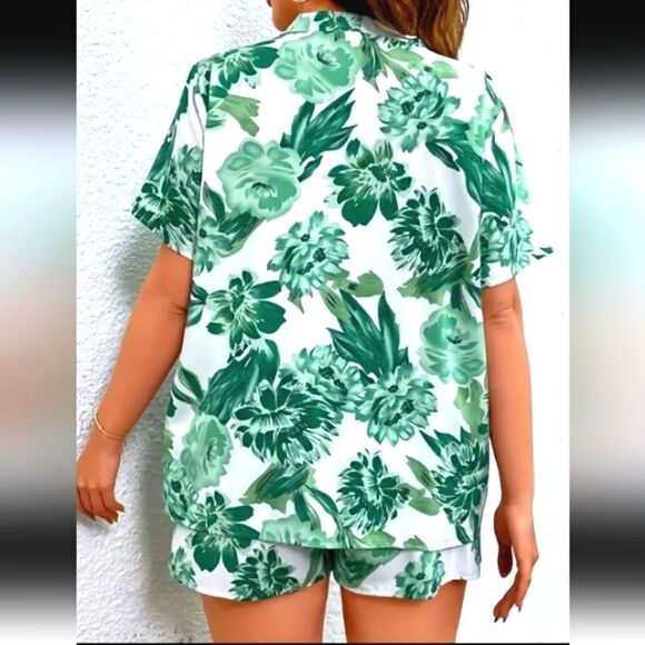 Boho ladie's floral plus size 2pc set size 1X - Picture 2 of 5